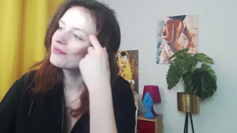 Nadine online show from 01/22/25, 06:20