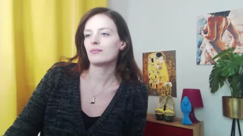 Nadine online show from 01/27/25, 10:06