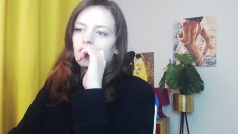 Nadine online show from 02/03/25, 06:24