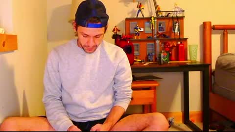 Fan Friction online show from 12/20/24, 01:25