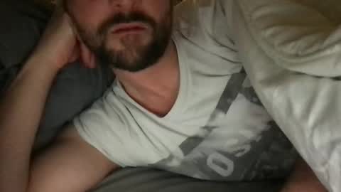 Snapshot of fantacyland chatting on 12/03/25, 01:02 Alex online show from 12/03/25, 01:02