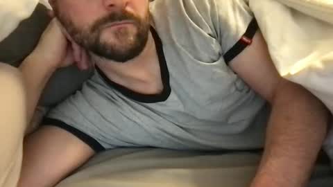 Snapshot of fantacyland chatting on 12/04/25, 10:02 Alex online show from 12/04/25, 10:02