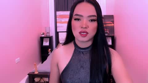 ITYS ME MONA online show from 03/25/26, 07:58