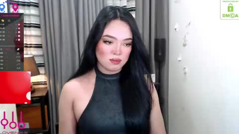 Snapshot of fantacyloverr chatting on 06/19/26, 04:17 ITYS ME MONA online show from 06/19/26, 04:17