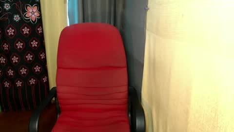 Snapshot of fantastic_allena07 chatting on 06/30/26, 12:33 Allena online show from 06/30/26, 12:33