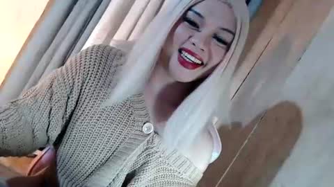 DANIELLA - DONT FORGET TO GIVE ME A THUMBSU UP online show from 06/22/26, 09:34
