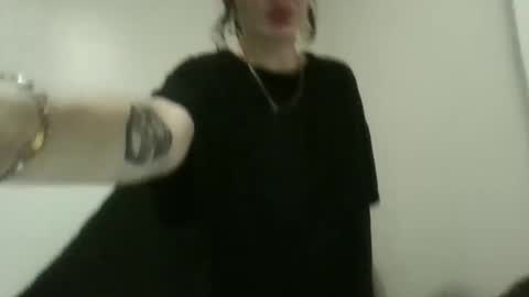 fantasycreampuff666 online show from 02/15/26, 08:13