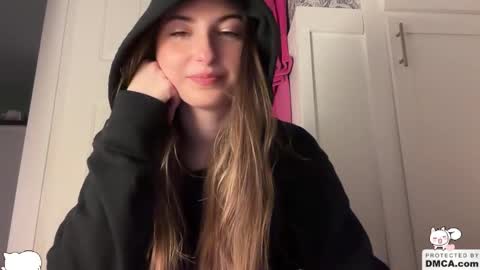 Ella online show from 01/17/26, 06:29