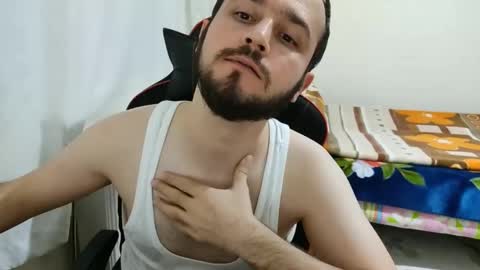 Snapshot of fantasyman77 chatting on 03/06/25, 09:53 hot boy online show from 03/06/25, 09:53