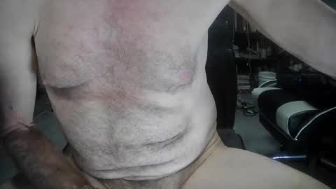 fantasyresort online show from 10/16/25, 03:18