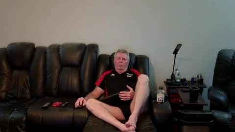 Snapshot of fantom666 chatting on 05/21/26, 06:15 PHANTOM online show from 05/21/26, 06:15