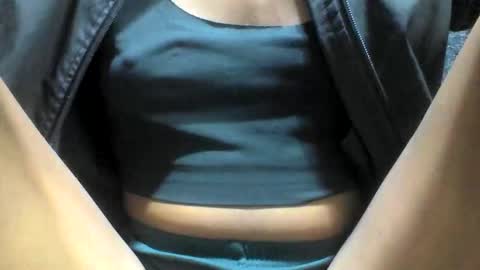 Snapshot of farantsaaly1 chatting on 09/14/25, 06:18 farantsaaly1 online show from 09/14/25, 06:18