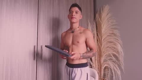 farid_jake_ online show from 01/14/26, 04:23