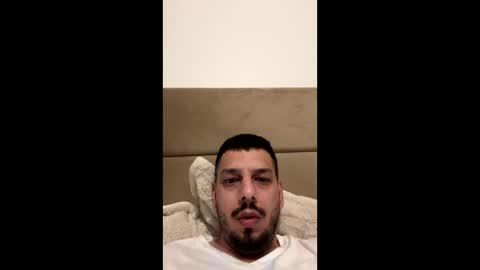 Snapshot of faried92 chatting on 10/04/25, 04:49 faried92 online show from 10/04/25, 04:49