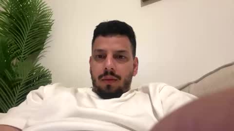 Snapshot of faried92 chatting on 11/12/25, 05:13 faried92 online show from 11/12/25, 05:13