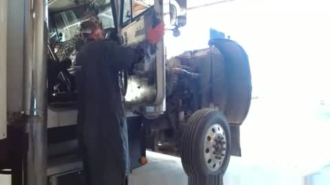 Snapshot of farmboy4720 chatting on 11/02/25, 10:34 farmboy4720 online show from 11/02/25, 10:34