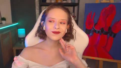 Fascinating   Eyes online show from 12/19/24, 07:29