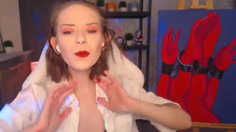 Fascinating   Eyes online show from 01/18/25, 11:22