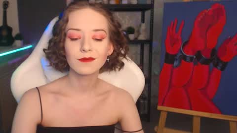 Fascinating   Eyes online show from 10/11/25, 08:51