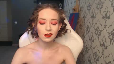 Fascinating   Eyes online show from 03/28/26, 12:10