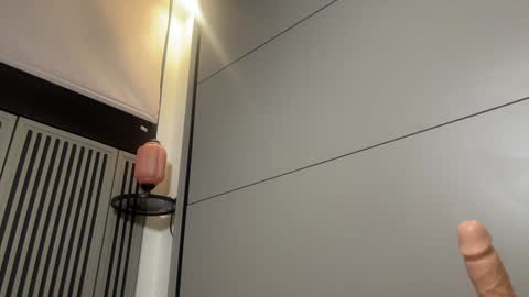 Gattino online show from 12/28/24, 01:18