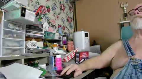 Fred. online show from 03/01/25, 01:11