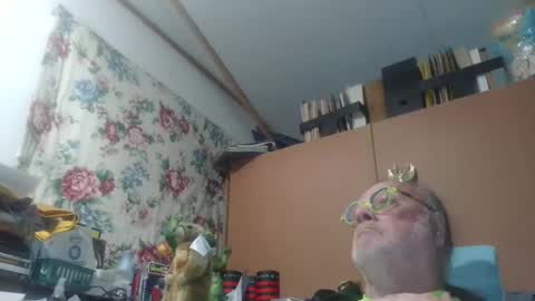 Fred. online show from 05/15/26, 11:01