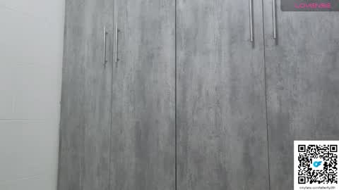 fatherfly001 online show from 12/20/25, 01:12