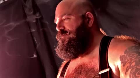 Snapshot of fatredneckpapa chatting on 11/08/25, 01:00 FAT PAPA online show from 11/08/25, 01:00