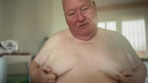 fatslutcutey online show from 12/02/24, 01:13