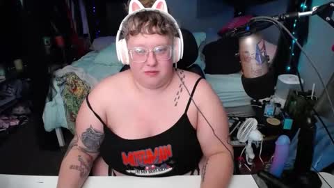 FatVeronica online show from 01/18/25, 06:24