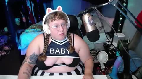 FatVeronica online show from 01/19/25, 10:17