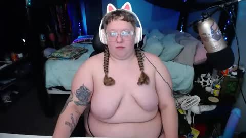 FatVeronica online show from 02/20/25, 01:30