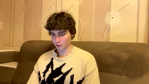 Faust online show from 10/09/25, 04:27