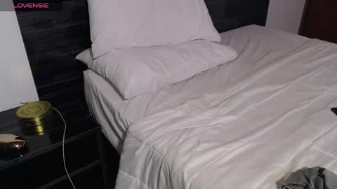 FAUSTO online show from 02/24/25, 03:23