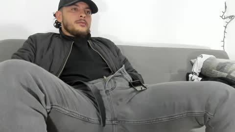 favid95 online show from 02/08/25, 03:08