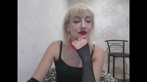 favorite_angel online show from 01/06/25, 04:55