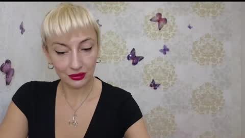 Snapshot of favorite_angel chatting on 01/28/25, 09:40 favorite_angel online show from 01/28/25, 09:40