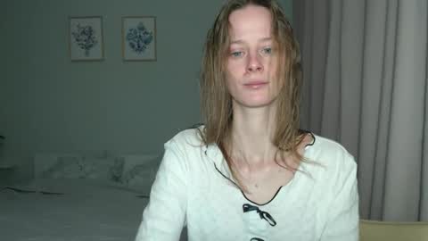 favoriteyour online show from 01/17/26, 04:50