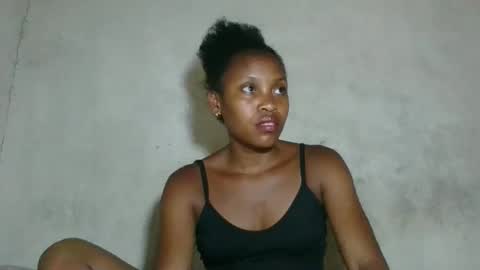 fayence09 online show from 12/04/25, 12:03