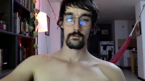 Snapshot of fazzbinderx chatting on 12/28/24, 05:12 fazzbinder online show from 12/28/24, 05:12