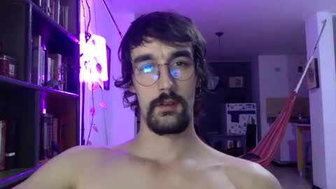 Snapshot of fazzbinderx chatting on 12/31/24, 04:27 fazzbinder online show from 12/31/24, 04:27