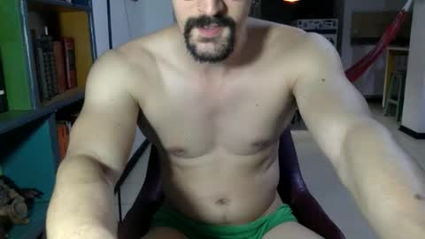 Snapshot of fazzbinderx chatting on 09/10/25, 03:39 fazzbinder online show from 09/10/25, 03:39