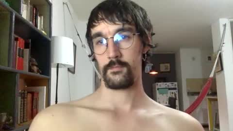 Snapshot of fazzbinderx chatting on 11/21/25, 04:00 fazzbinder online show from 11/21/25, 04:00