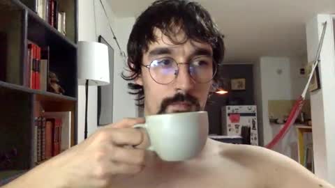 Snapshot of fazzbinderx chatting on 11/28/25, 11:40 fazzbinder online show from 11/28/25, 11:40