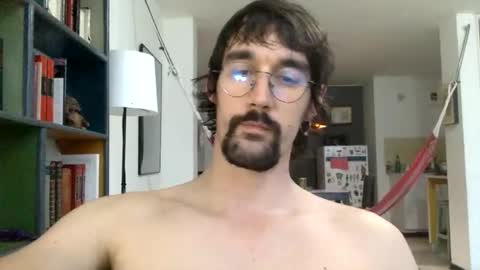 Snapshot of fazzbinderx chatting on 12/22/25, 10:40 fazzbinder online show from 12/22/25, 10:40