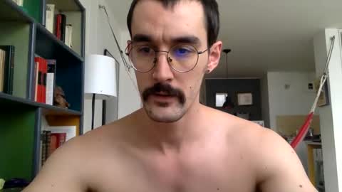 Snapshot of fazzbinderx chatting on 01/18/26, 10:02 fazzbinder online show from 01/18/26, 10:02