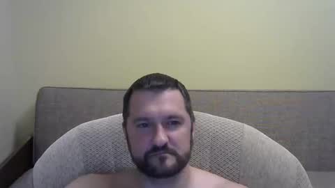 Snapshot of feb82 chatting on 04/15/26, 10:32 feb82 online show from 04/15/26, 10:32