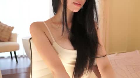 Snapshot of feel_me_00 chatting on 12/14/25, 03:12 feel_me_00 online show from 12/14/25, 03:12