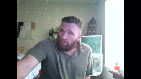 PullouProblems online show from 01/15/26, 04:33